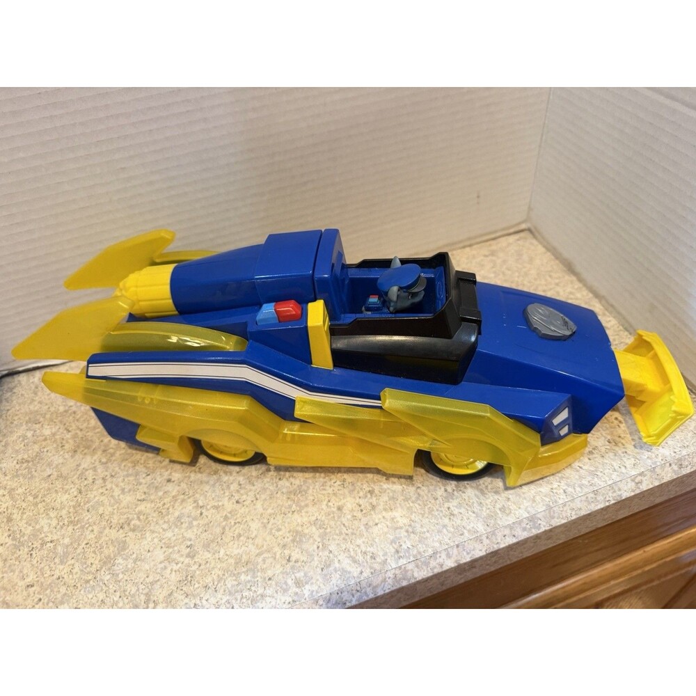 Paw Patrol Mighty Pups Charged Up Chase Transforming Vehicle Lights & Sound